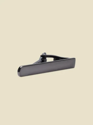 The Black Tux Accessories*Brushed Silver Round Tip Tie Bar