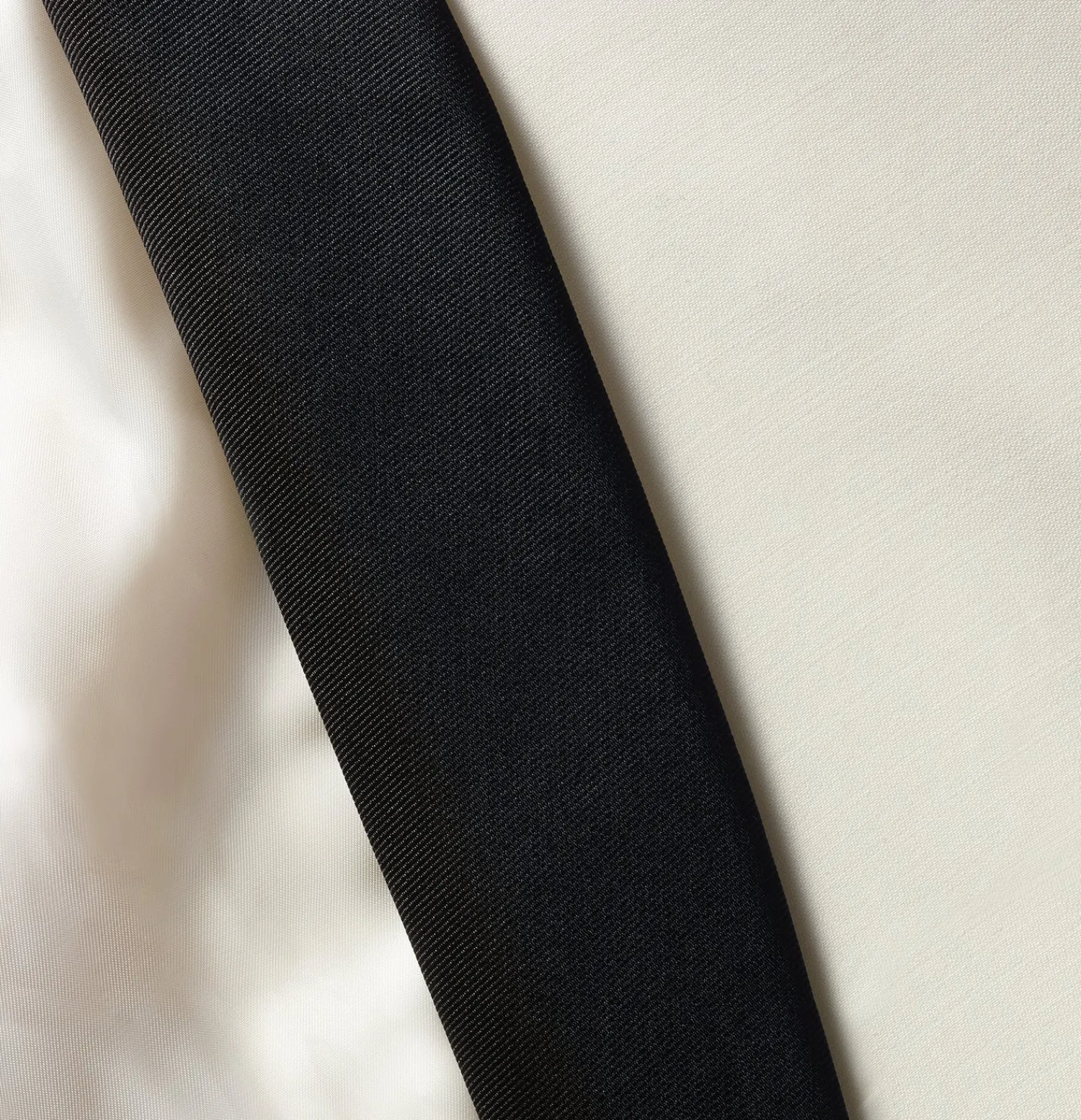 The Black Tux Suits & Tuxedos | Suits & Tuxedos*Contrast Shawl Jacket Tuxedo
