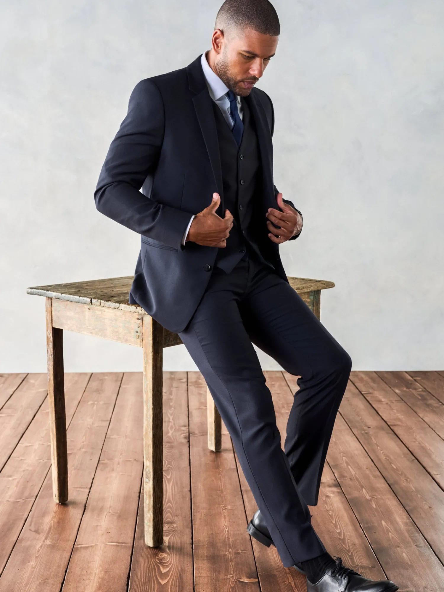 The Black Tux Suits & Tuxedos | Suits & Tuxedos*Navy Blue Suit