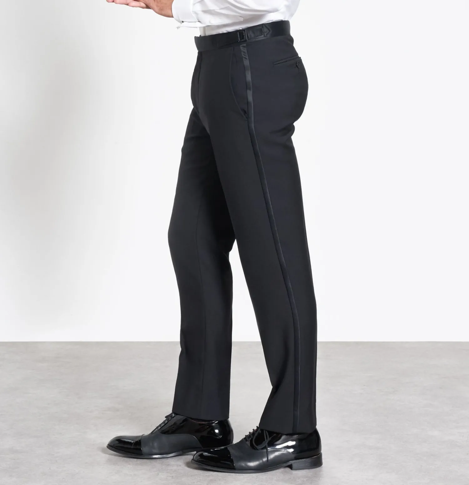 The Black Tux Suits & Tuxedos | Suits & Tuxedos*Onyx Dot Peak Lapel Jacket Tuxedo