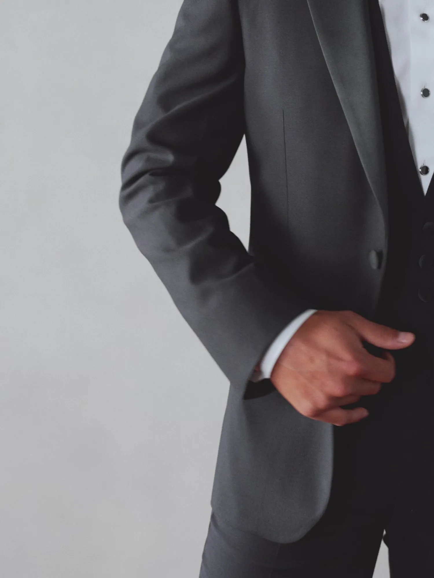 The Black Tux Suits & Tuxedos | Suits & Tuxedos*Peak Lapel Tuxedo